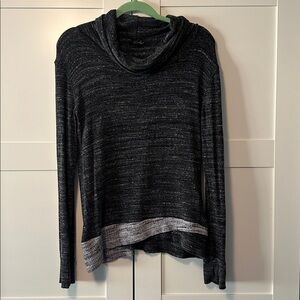 Laila Jayde Charcoal and Light Gray Knit Top